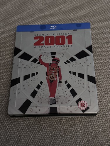 2001 space odyssey - 2001:,