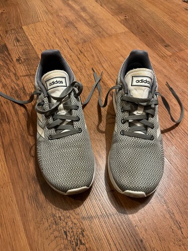 Vintage adidas shoes men size