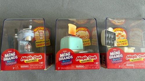 Zuru mini brands magic cook - zuru,