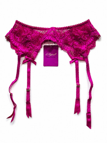 Agent provocateur - agent,