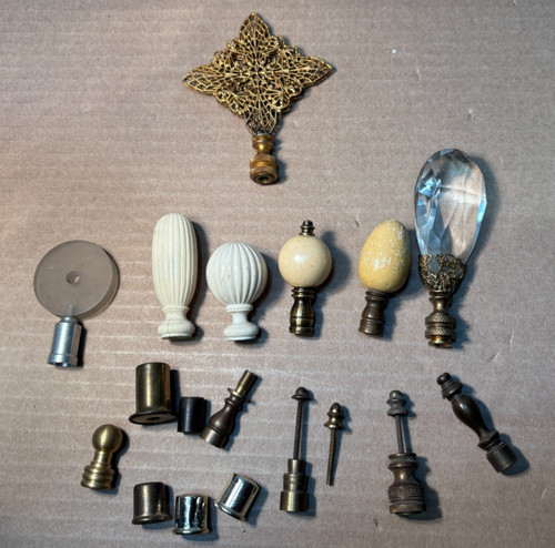 Vtg lamp finial - finial, brass