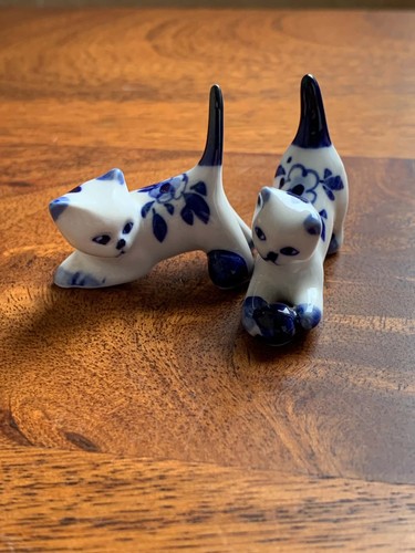 Tiny delft blue and - 2,