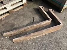 PAIR OF HEAVY DUTY PALLET FORKS / TINES PIN DIA 39mm 