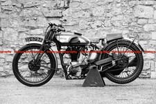 F000031 Norton motorbike an