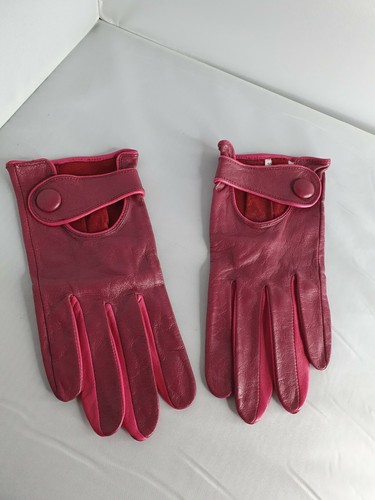 Ladies size medium leather - medium,