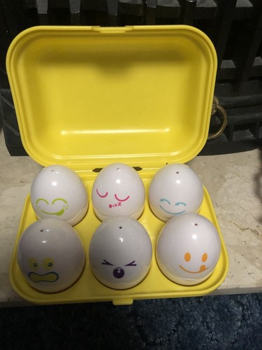 Tomy hide and squeak egg - tomy,