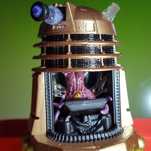 Who dalek with mutant - dalek,