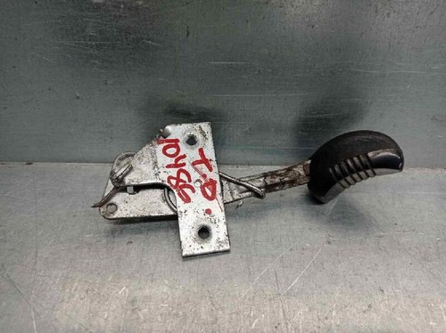 Rear inner door - inner, handle
