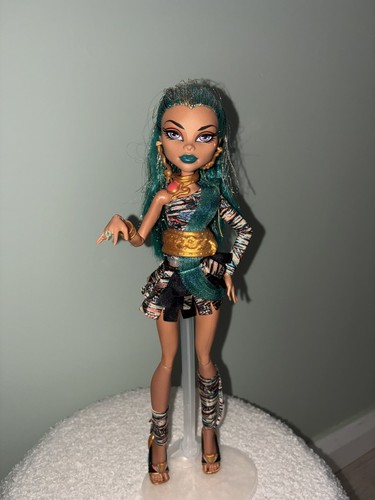 Monster high nefera nile - de,