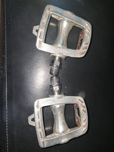 Mks platform pedals used - gr-9, *used
