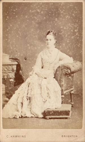 Brighton cdv lady elaborate - brighton,