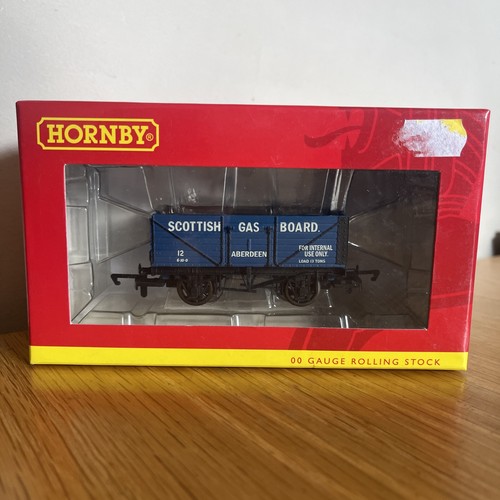 Hornby r6702 plank wagon - r6702, 7