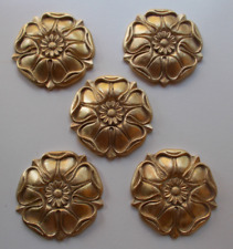 ORNATE DECORATIVE RESIN