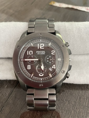 Fossil modern machine - modern,
