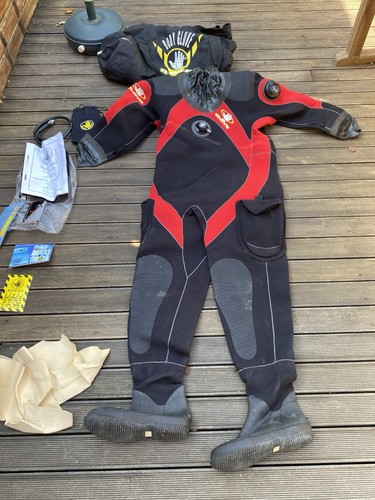 Scuba diving dry suit - scuba,