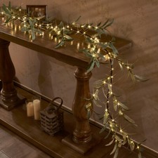 Hairui Olive Garland Lights
