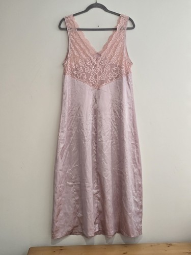 Women blush pink satin - pink, feel