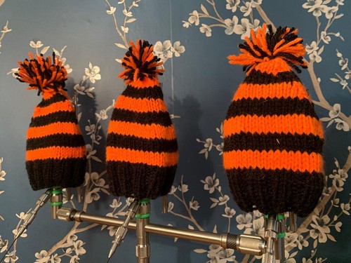 Nanny pat hat knitted bite - pat,