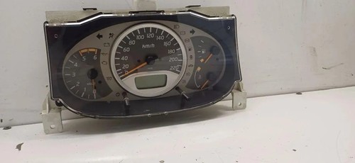 Nissan almera tino v10 - almera,