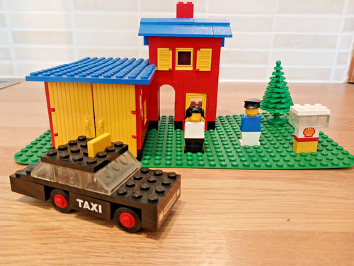 Lego legoland taxi garage - legoland:,