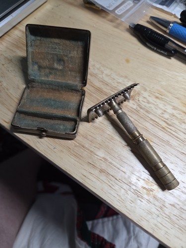 Antique rob middledorf - antique,