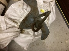 Anchor for fishing small boat