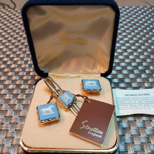 Wedgwood stratton cufflinks - wedgwood,