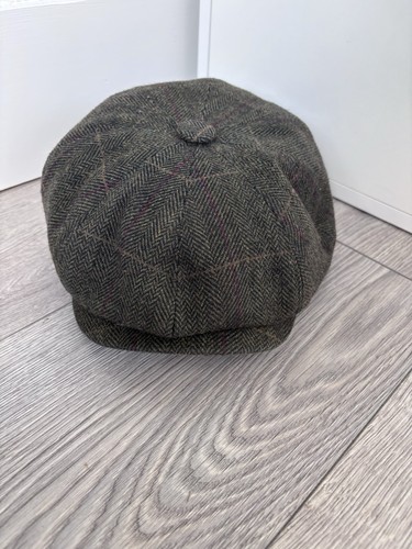 Great horse tweed - horse, baker