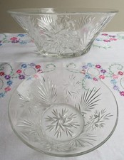 VINTAGE LARGE CRYSTAL CLEAR CUT GLASS TRIFLE FRUIT BOWL 24cm DIAMETER