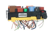9804848580 fuse relay box