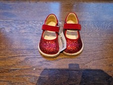 Mary Jane Angulus shoes in red