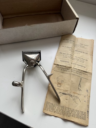Vintage manual hair clippers - vintage,