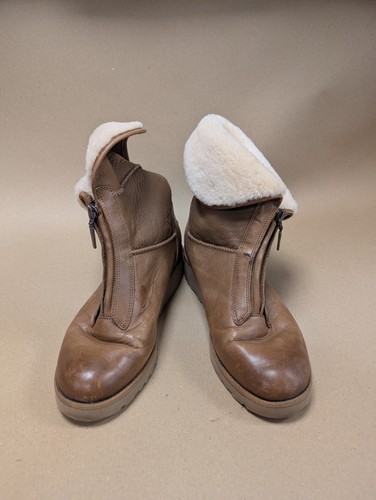 Ugg australia tan - australia,