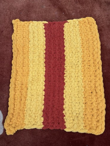 Handmade woollen lap blanket - woollen,