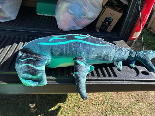 Large blue hammerhead - 40”,