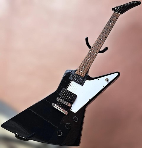 Gibson explorer 2017 model - explorer,