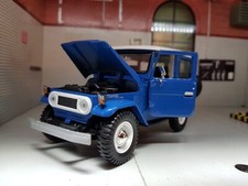 Toyota Land Cruiser FJ40 Blue