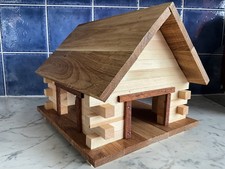 LARGE WOODEN GROUND WILD BIRD FEEDING STATION, BIRD TABLE, HIGH QUALITY OAK PINE