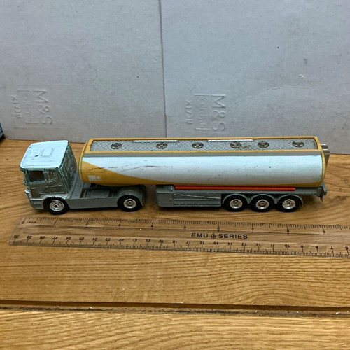 Corgi scania tanker truck 50 - corgi,
