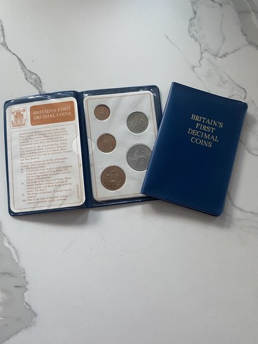 Britains first decimal - britains,