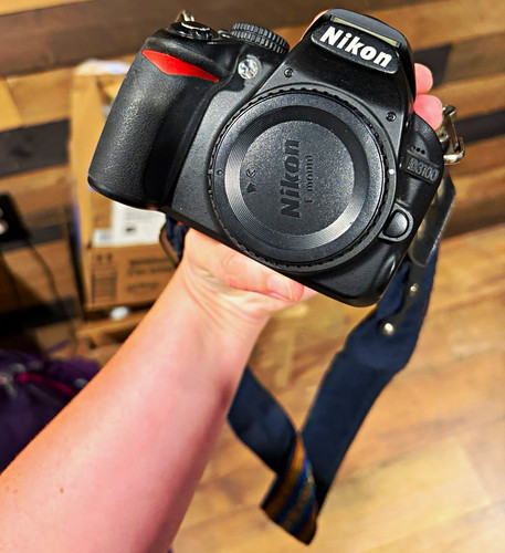 Nikon d3100 digital slr - nikon,