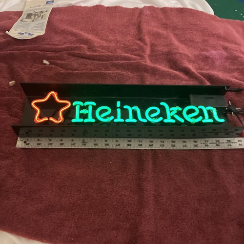 Vintage neon - x,