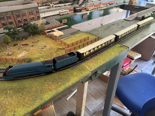 Hornby pullman coaches 3 - pullman,