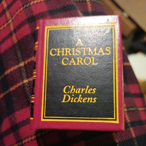 Christmas carol charles - christmas,