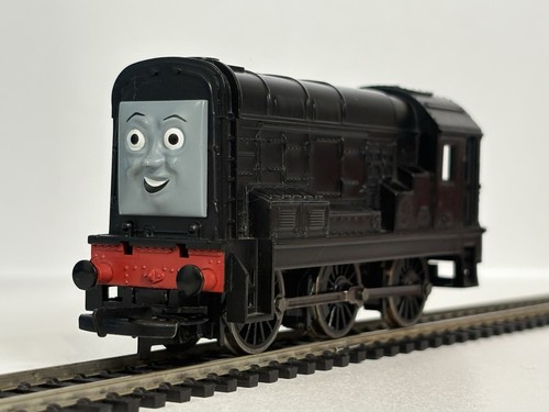 Hornby gauge thomas - hornby,