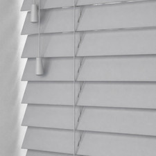 GREY FAUX WOOD STRING VENETIAN