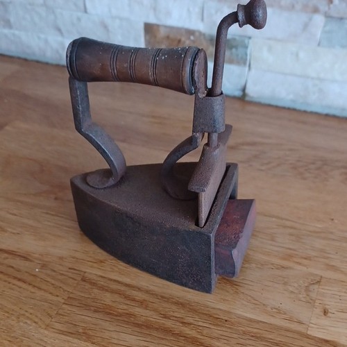 Vintage cast iron flat - vintage,