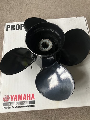 Outboard engine propeller - , 4