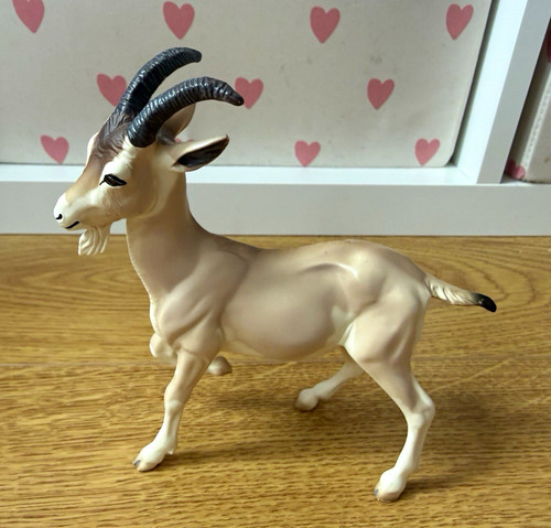 Breyer goat 2002 2004 - goat, 2002-2004
