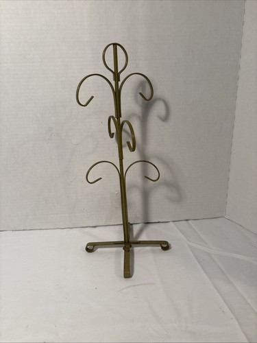 Vintage olive green - olive, metal